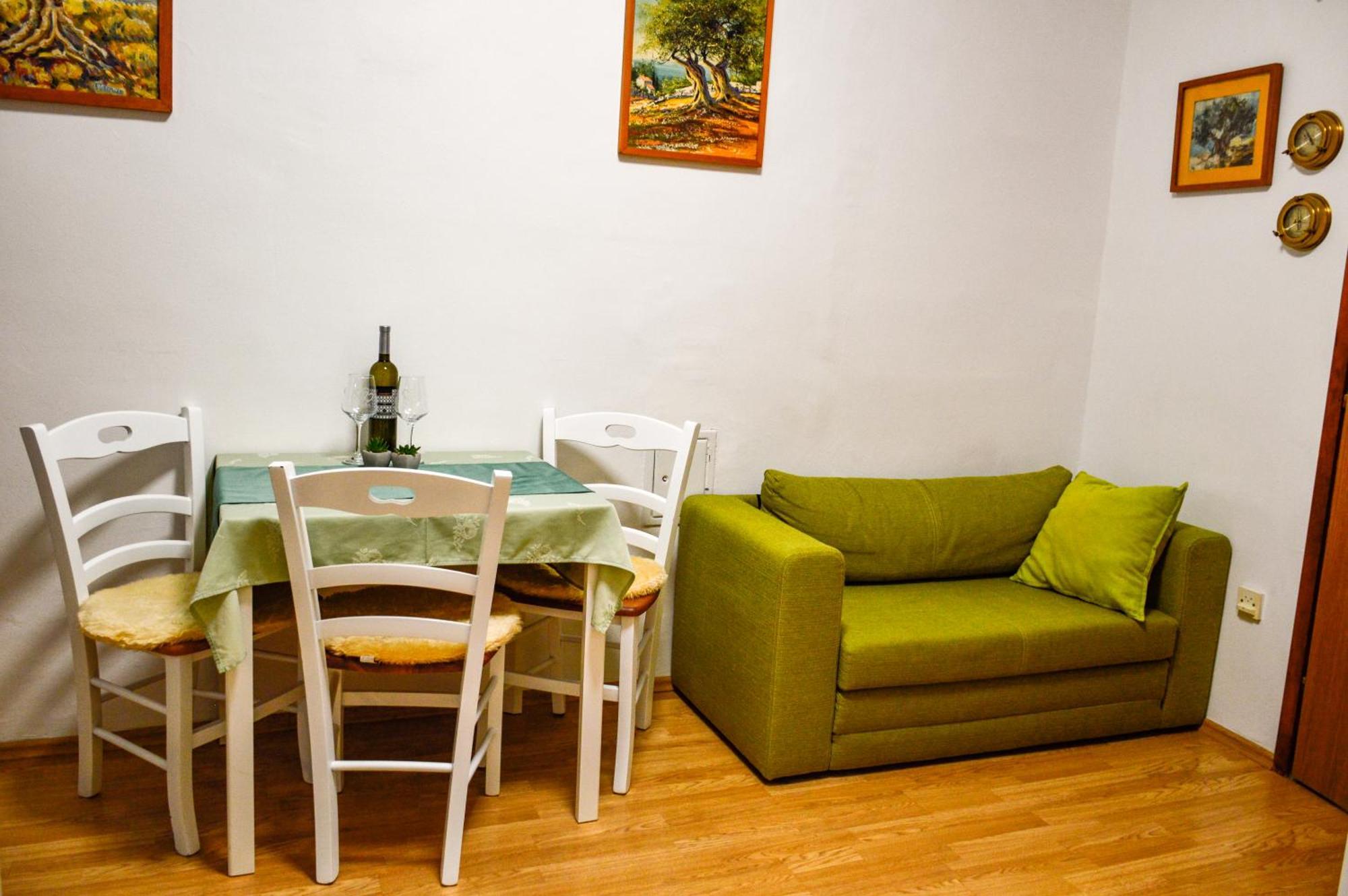 Charming Marine Style Apartment Cres Εξωτερικό φωτογραφία